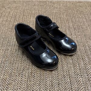 Toddler girl tap dance shoes